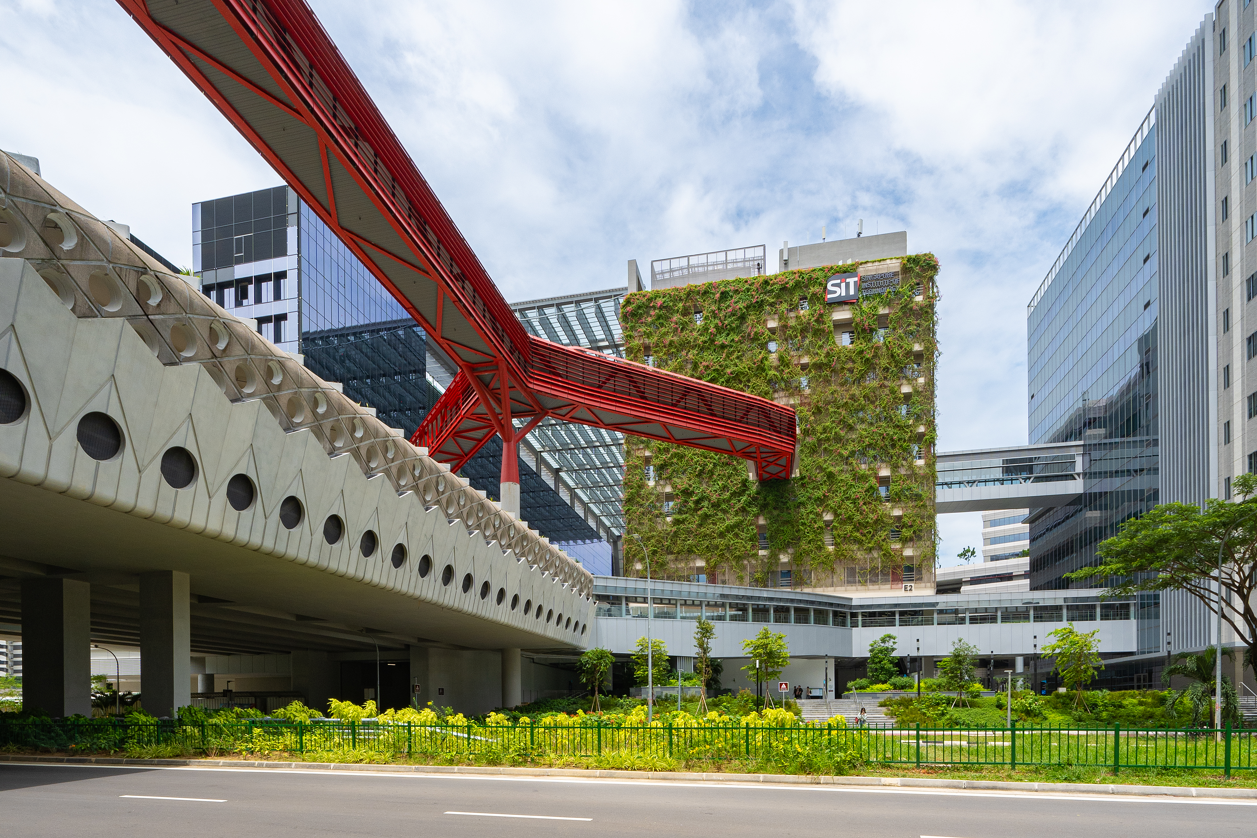 Exterior_Building Facade Red Bridge 2.jpg