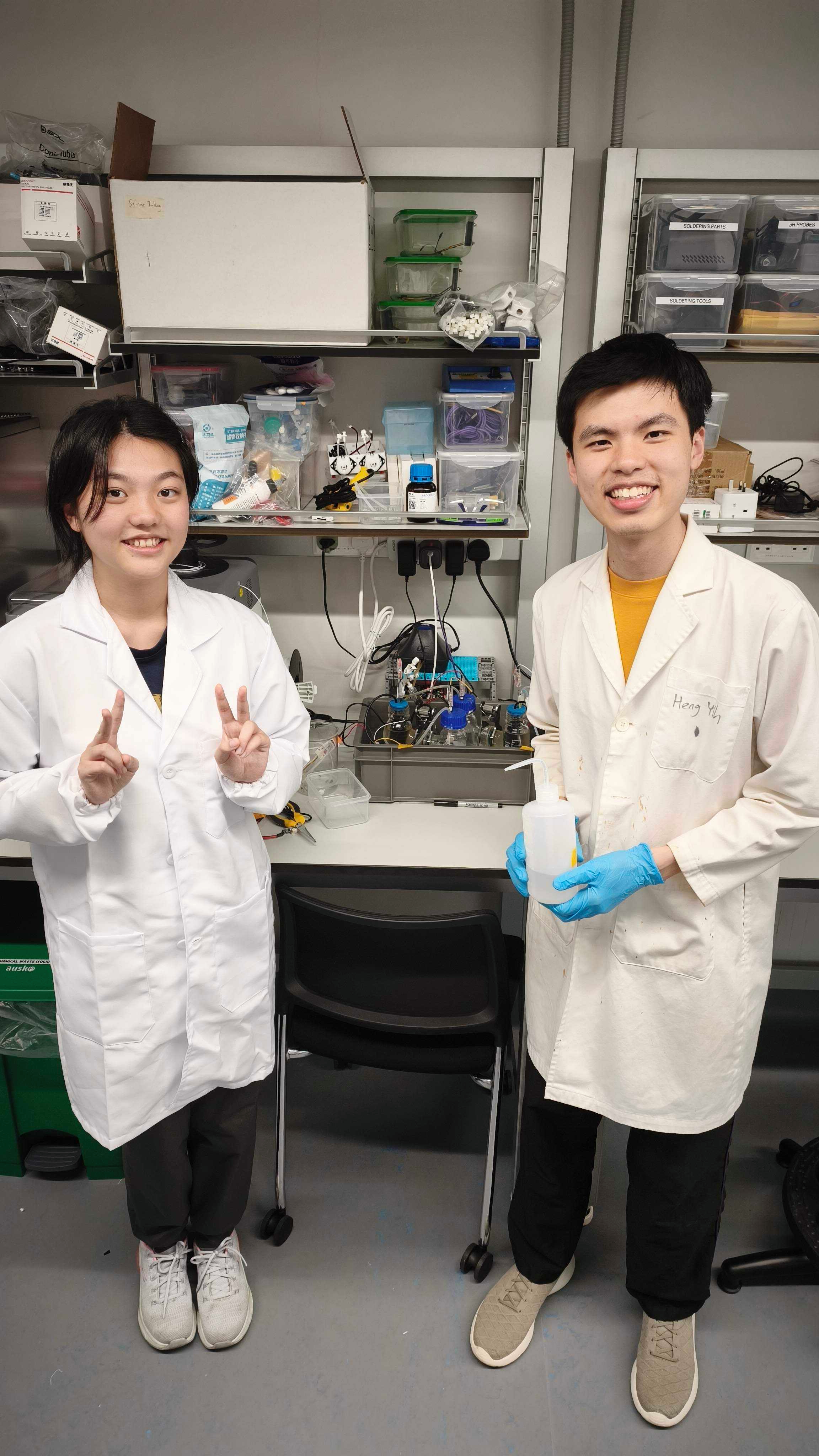 Giving JC Students a Taste of Cutting-Edge Research
