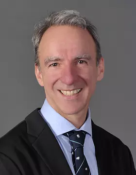Lester Jones